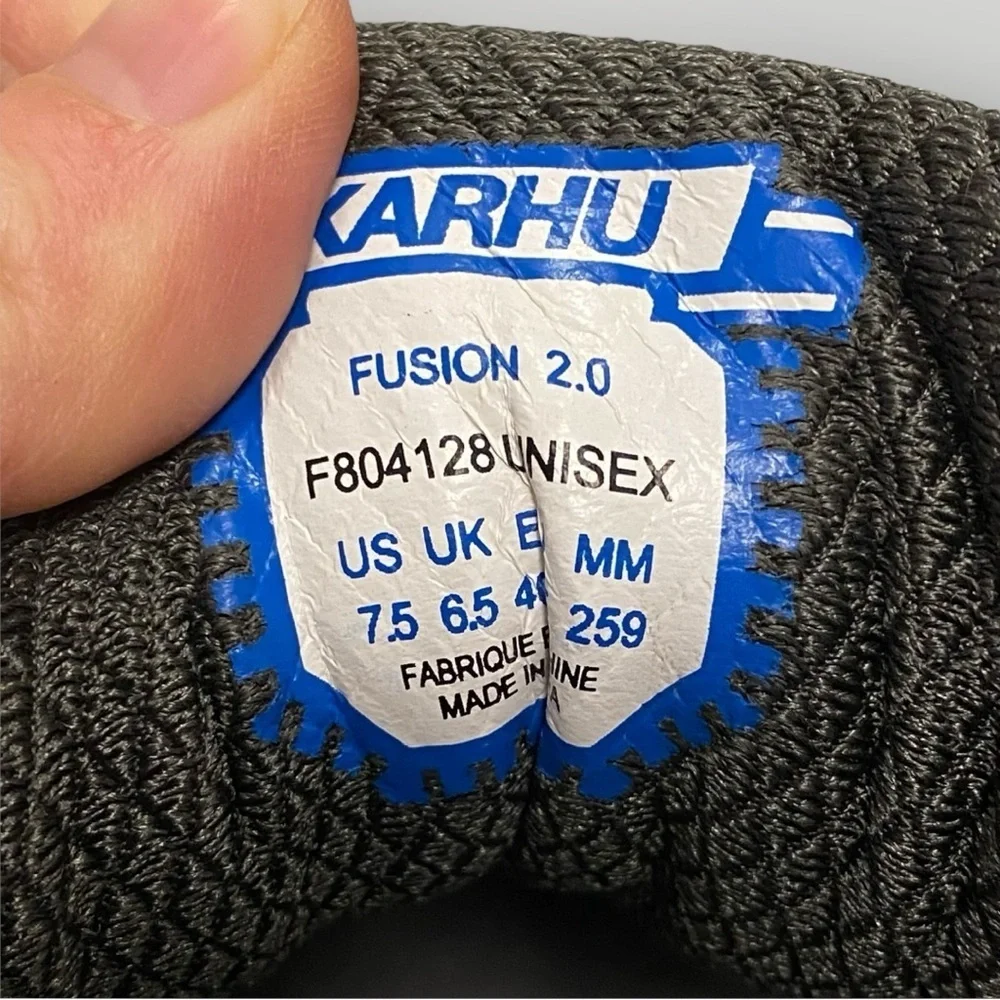 Karhu - Fusion 2.0 (Jet‎ Black/Java) Sz 7.5 Mens/ 9 Womens